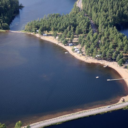 Reveln, public beach