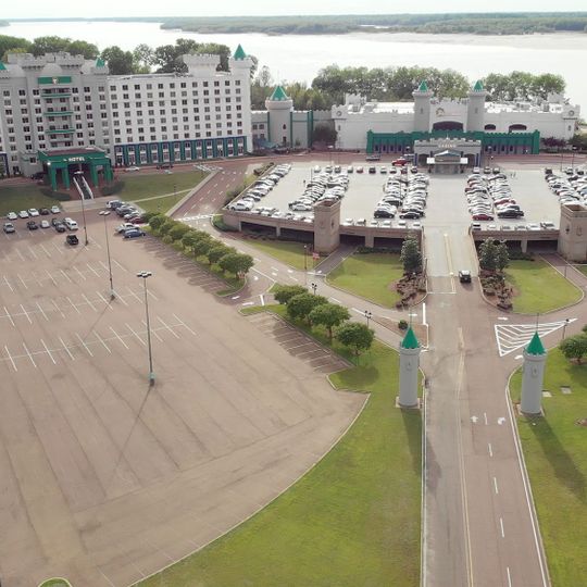 Fitz Casino and Hotel