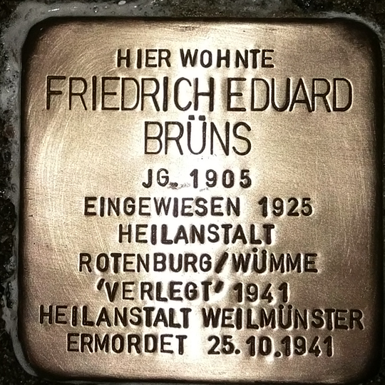 Stolperstein en memoria de Friedrich Eduard Brüns
