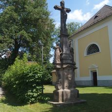 Sousoší Kalvárie v Rohli u kostela