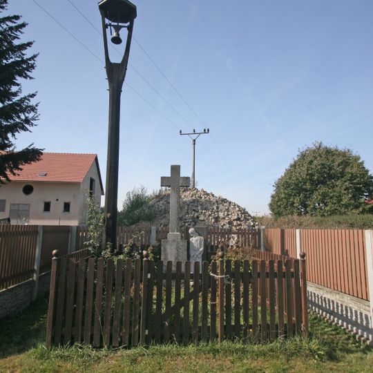 Kříž v Pelechově