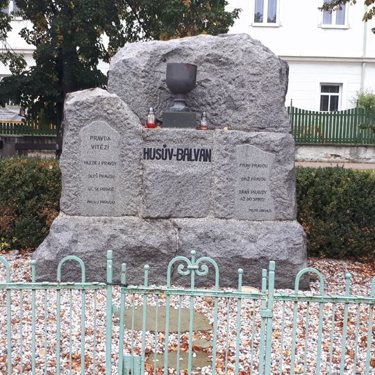 Husův balvan v Loděnici