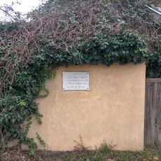 Commemorative plaque