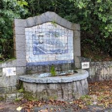 Tiled fountain on Rodovia Anchieta