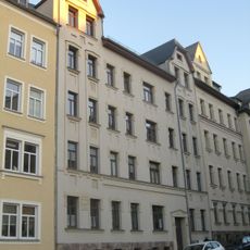 Mietshaus in geschlossener Bebauung Senefelderstraße 9