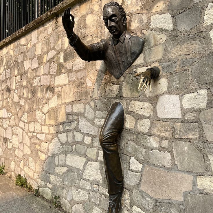 Le Passe-muraille