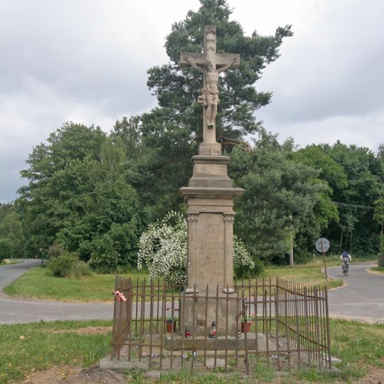 Kříž v Rokytně severní okraj obce