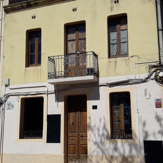 Habitatge de la Plaça Gaudí, 6