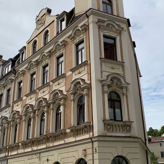 Mietshaus Dr.-Wilhelm-Külz-Platz 3