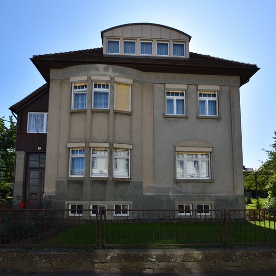 Heinrich-Heine-Straße 8