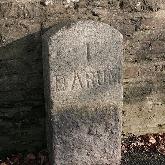 Milestone Immediately North West Of Bradiford Bridge At Ss 5505 3430