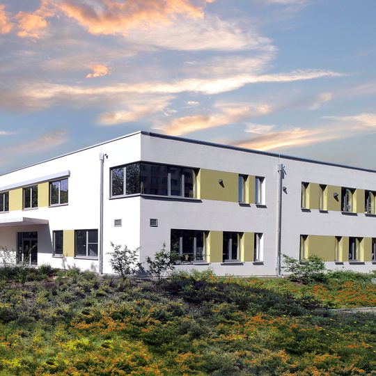 Jacob-Winter-Platz 2, Dresden