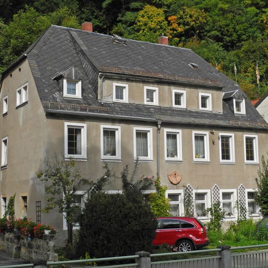 Wohnhaus Schillerstraße 7