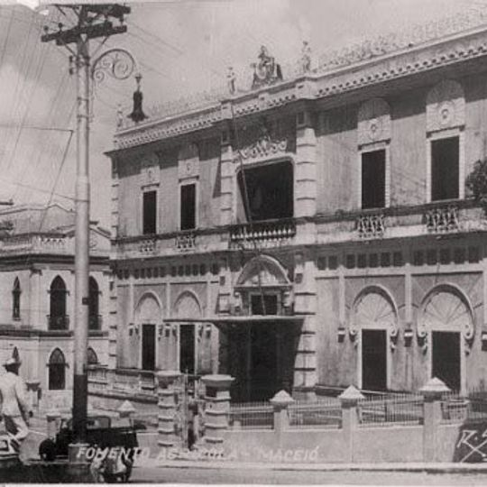 Museu de Arte Pierre Chalita