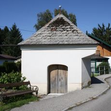 Hl. Kreuz-Kapelle im Wieshof