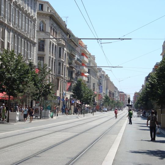 Avenue Jean-Médecin