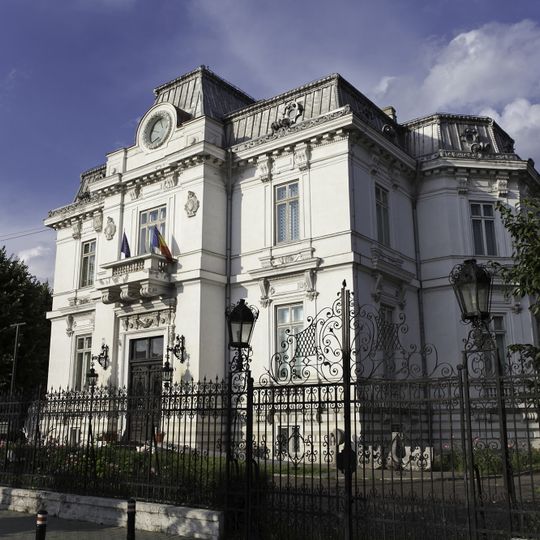 "Ion Ionescu-Quintus" Prahova County Art Museum