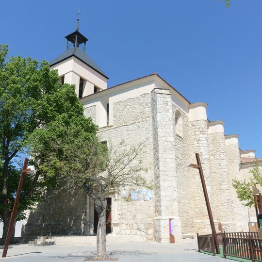 Conjunto formado por la Iglesia, el Castillo y la Casa de la Tercia