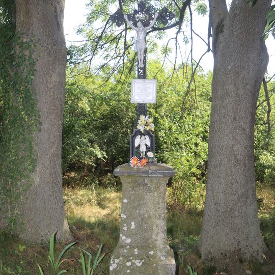 Kříž východně od Příložan