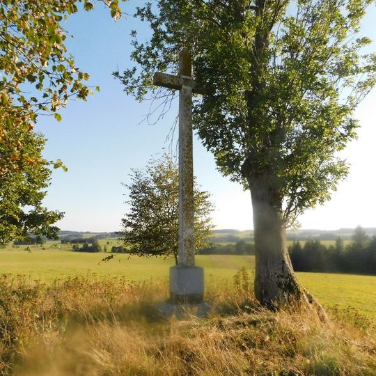 Kříž v louce jižně od Mnichova