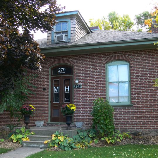 279 Sherbrooke Street