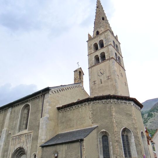 Église Notre-Dame-de-l'Assomption du Monêtier-les-Bains