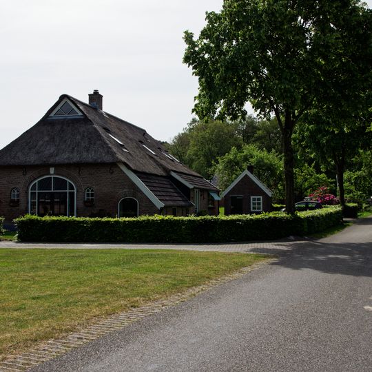 Beerzerpoort 2, Beerze