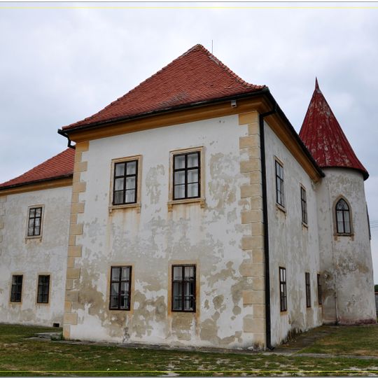 Marczibányiovský kaštieľ