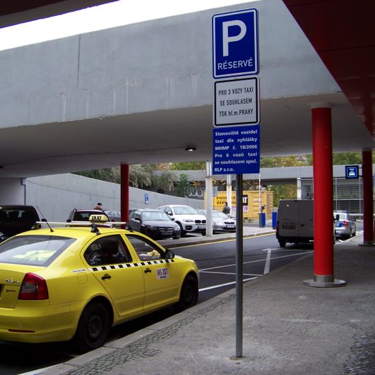 Rampa E parkoviště Hlavní nádraží - jižní vjezd