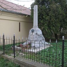 Pomník padlým ve Všehrdech