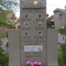 Pomník padlým ve svět. válkách v Malém Přítočnu