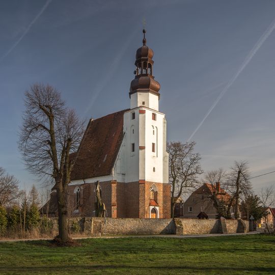 Zespół kościoła Św. Trójcy, cmentarz