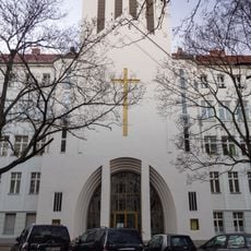 Kirche Zum Heiligen Kreuz