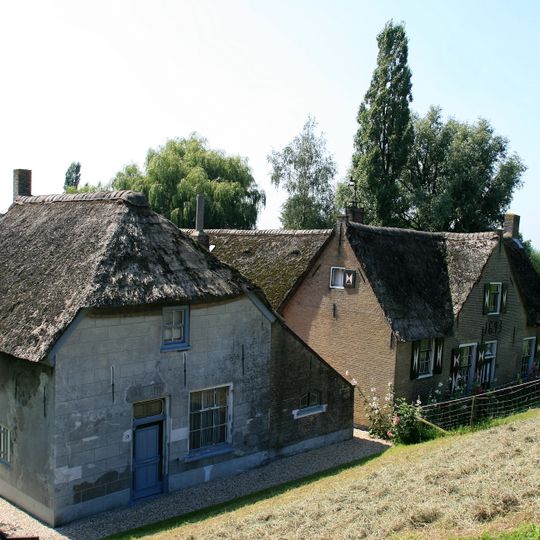 Boerderij, met mooi rieten dak