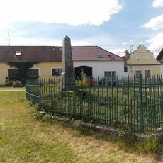 Pomník obětem světových válek v Heřmani