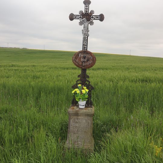 Kříž severně od Kdousova z roku 1830