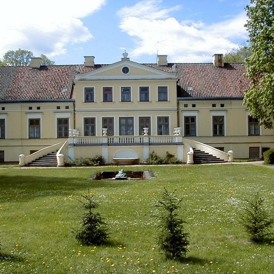 Valdeķi Manor