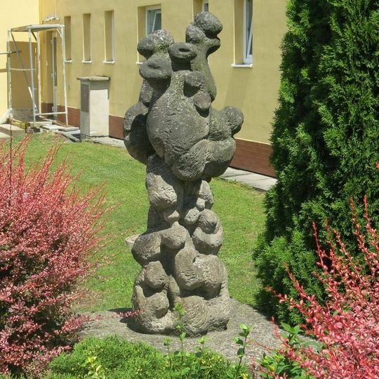 Socha Voda Živel u čističky odpadních vod v Chanovské ulici v Mostě