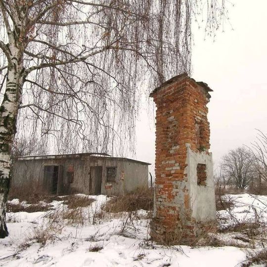 Boží muka v jižně od Dubicka v poli
