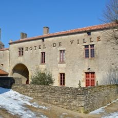 Town hall of Foussais-Payré
