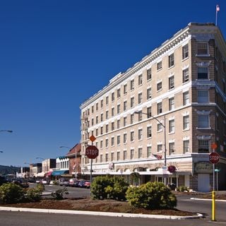 St. Helens Hotel