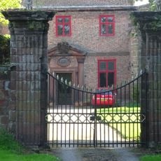 Gatepiers To North Of Thurstaston Hall