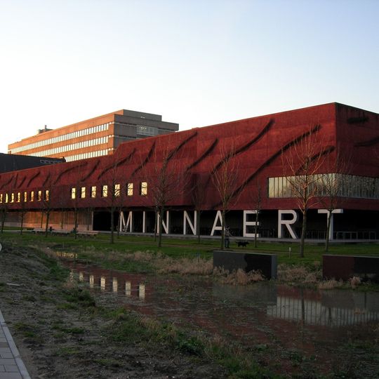 Minnaert building