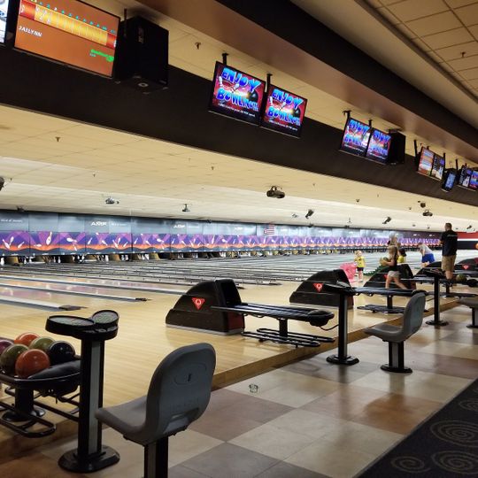 Fredericksburg AMF Bowling