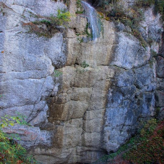 Steigbach-Schichten am Osterdorfer Wasserfall E von Oberstaufen