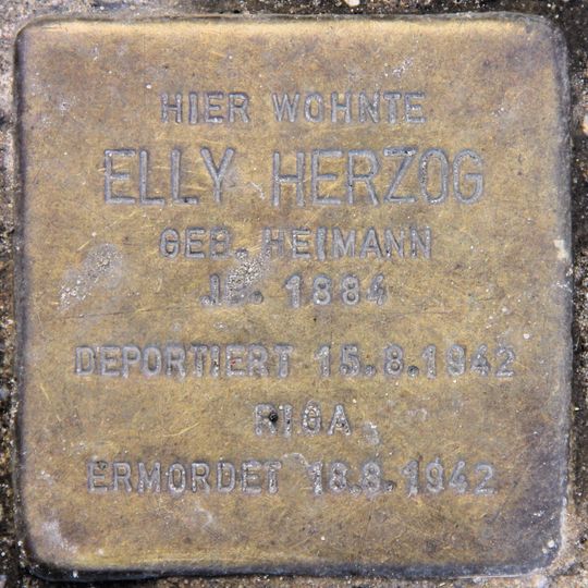 Stolperstein dedicated to Elly Herzog