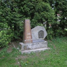 Památník v Dolním Jamném