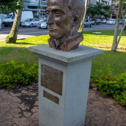 Bust of Manuel da Nóbrega