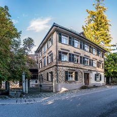 Dr.-Waibel-Straße 9