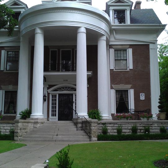 Donnelly House and Gardens